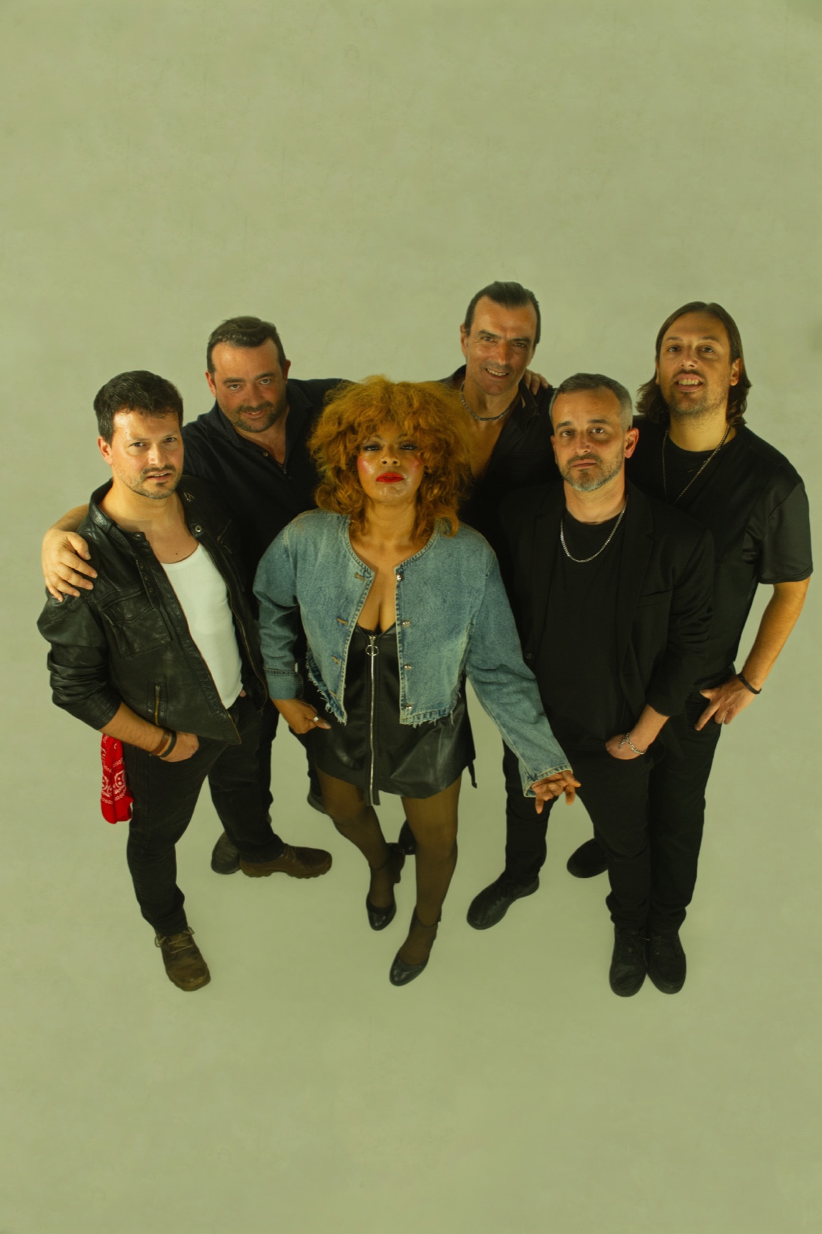 Simply The Best — banda